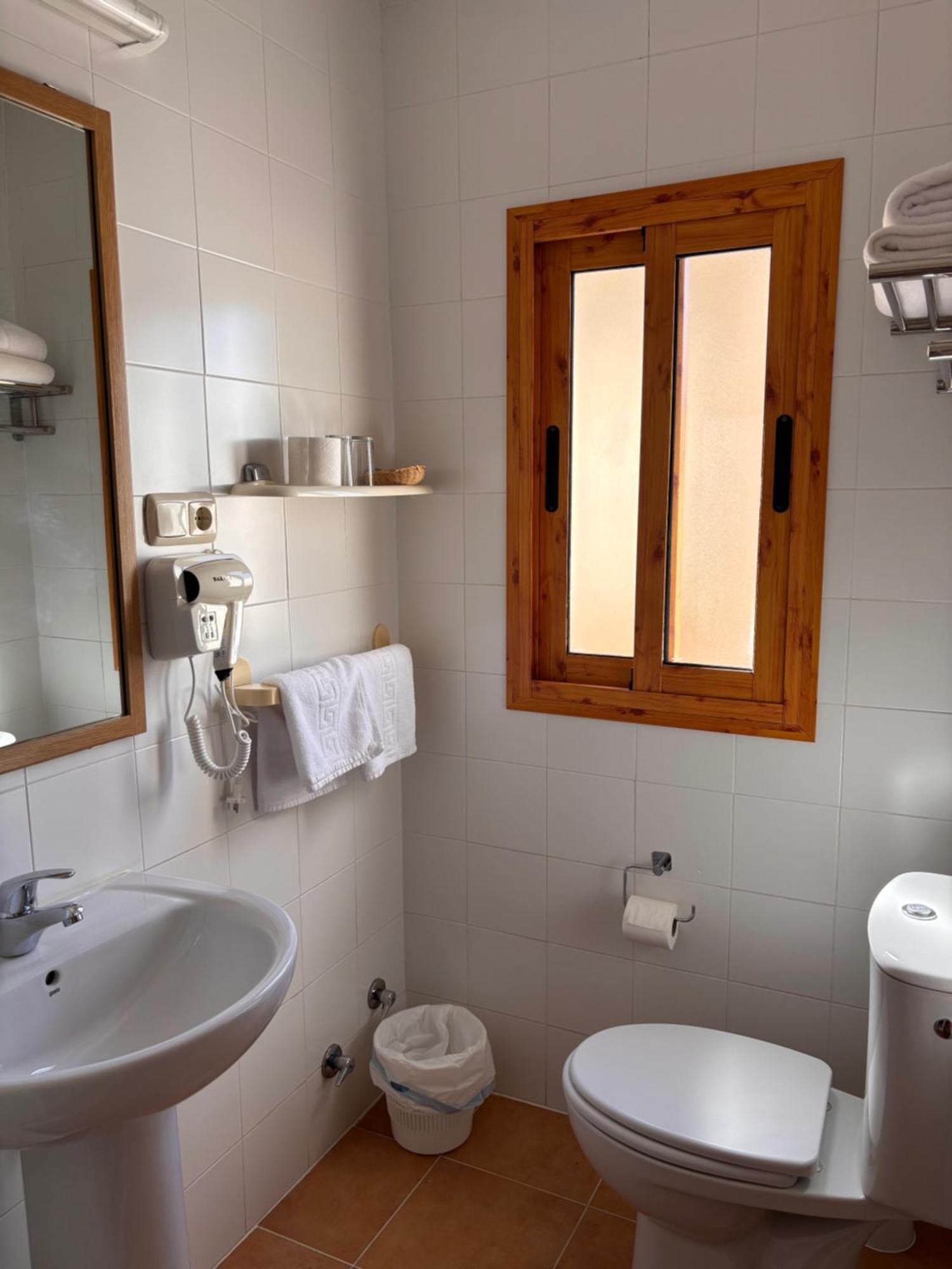 Hostal Las Dunas Cabo De Gata Ngoại thất bức ảnh
